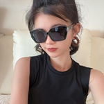 スーパーコピー サングラス ヴィトン 247